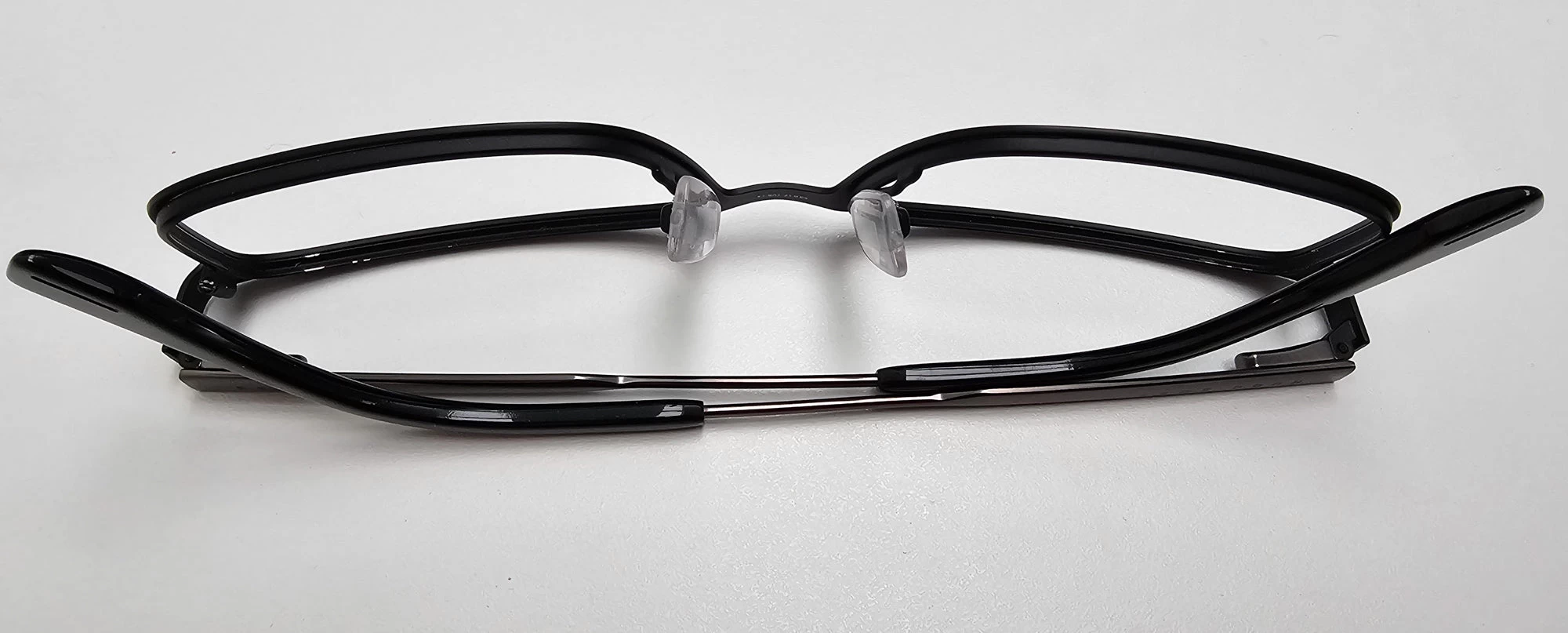 Preloved Rectangle Metal Hugo Boss Frame - Image 4